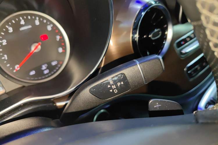 Used Mercedes-Benz V-Class 2020 V 260 L Long-wheelbase Luxury Edition
