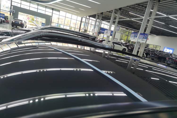 Used Venucia V 2023 260T Top-Tier Pro Edition