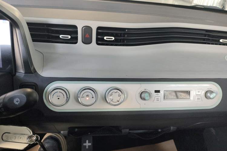 Used Wuling Hongguang MINIEV 2022 Macaron Fashion Edition Lithium-Nickel-Cobalt-Alpha-oxide