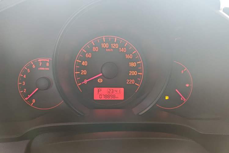 Used Honda Fit 2014 1.5L LX CVT Comfort Model
