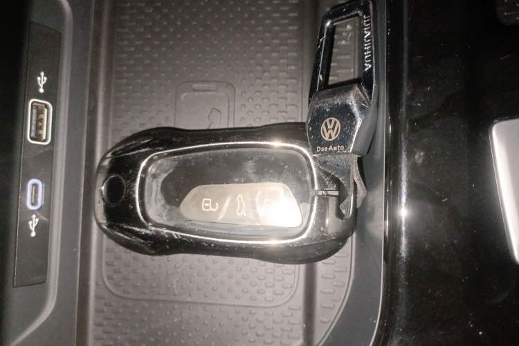 Used Volkswagen Lamando 2023 Lavida L 280TSI DSG Cool & Spicy Edition
