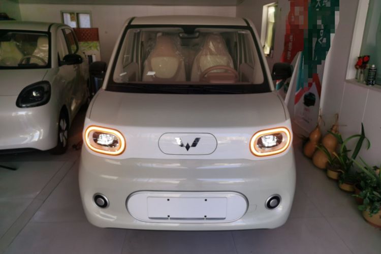Used Wuling Hongguang MINIEV 2024 3rd Generation 215km Youth Edition
