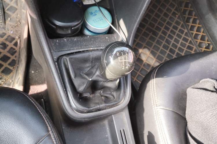 Used Volkswagen Santana 2013 1.4L Manual Fashion Edition