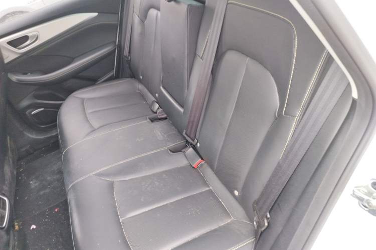 Used Roewe i6 MAX New Energy 2022 EV 500 Grand Touring Edition with Sunroof
