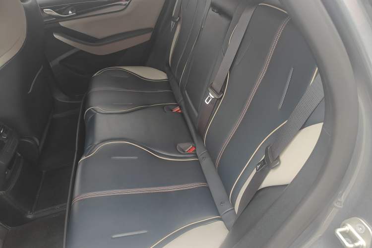 Used BYD Qin PLUS 2021 DM-i 120KM Flagship Model
