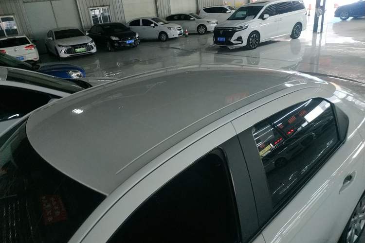 Used Peugeot 301 2016 1.6L Manual Happiness Edition
