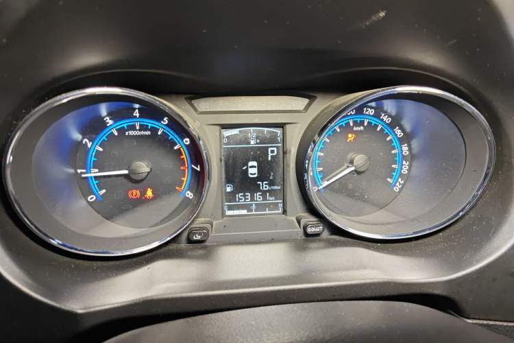 Used FORTHING SX6 2016 1.6L CVT Luxury Model
