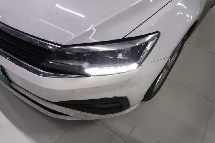 Used Volkswagen Lamando 2019 230TSI DSG Fashion Edition China VI
