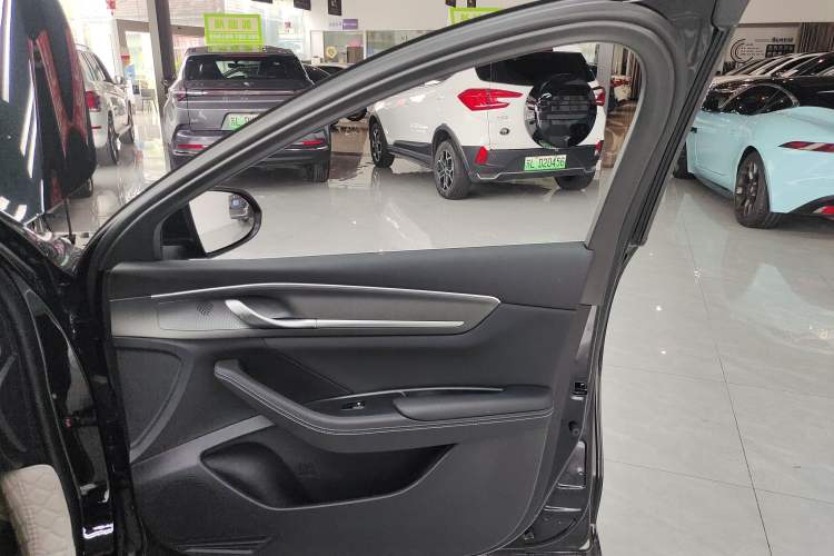 Used BYD Destroyer 05 2024 Honor Edition DM-i 120KM Luxury Model
