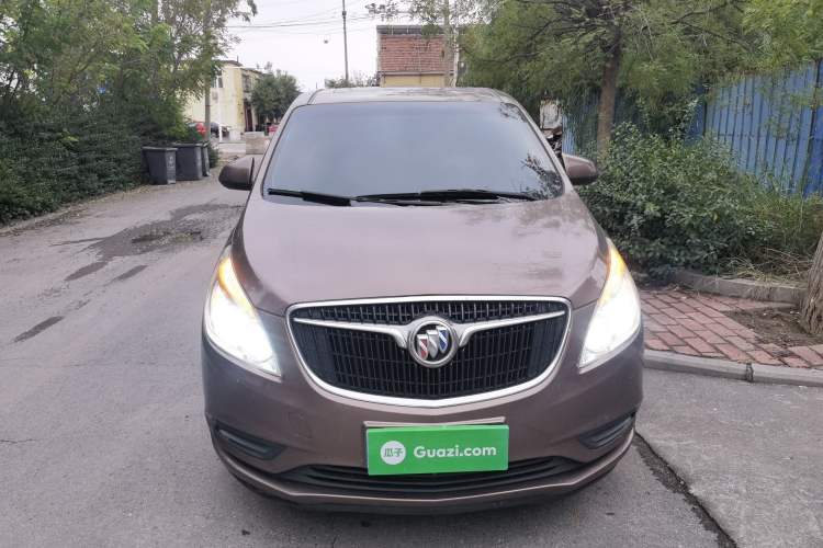 Used Buick GL8 2018 28T Luxury Model China VI Standard
