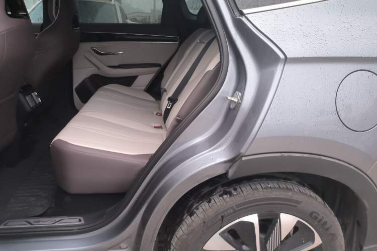 Used BYD Song PLUS New Energy 2025 DM-i Intelligent Driving 160KM Flagship Model
