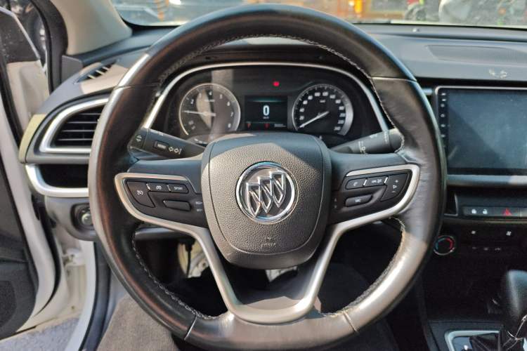 Used Buick GT 2018 18T Automatic Elite Model
