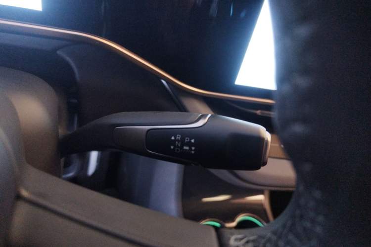 Used Hongqi EH7 2025 600 Smart Selection Edition
