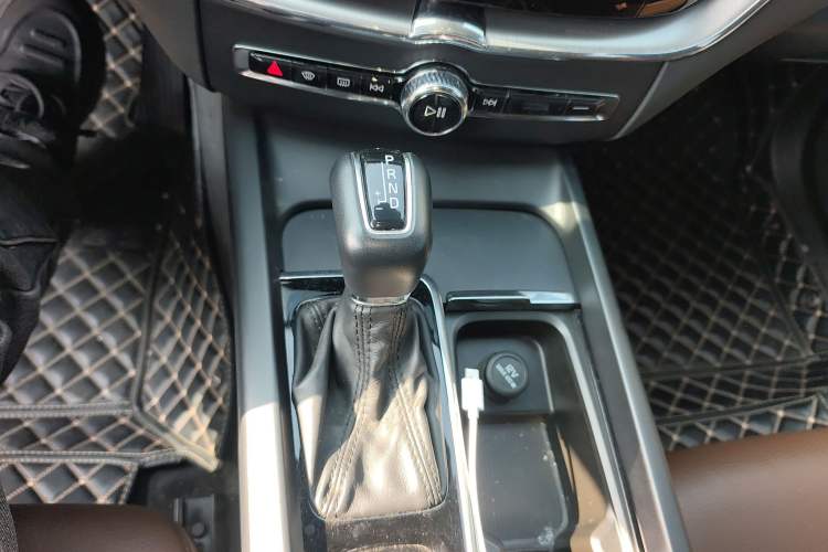 Used Volvo XC60 2020 T5 4x4 Zhiyi Luxury Edition