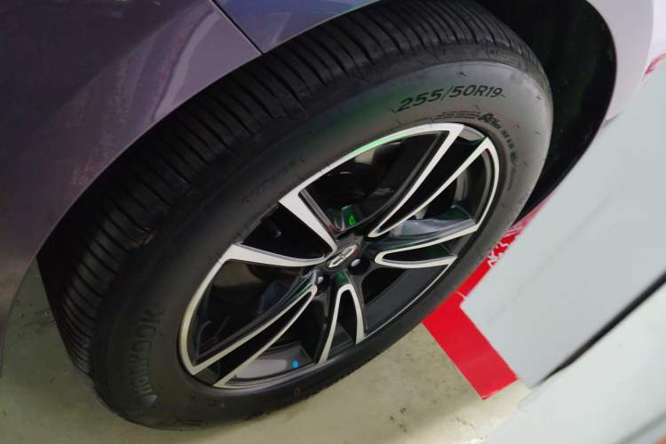 Used Hima AITO M5 2025 Extended-Range Ultra Rear-Wheel-Drive Version
