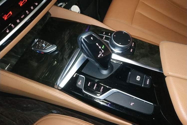 Used BMW 5 Series 2020 530Li Leading Model M Sport Package