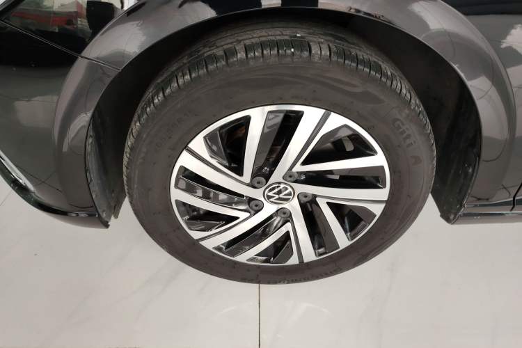 Used Volkswagen Lavida 2024 1.5L Automatic 5 Million Edition
