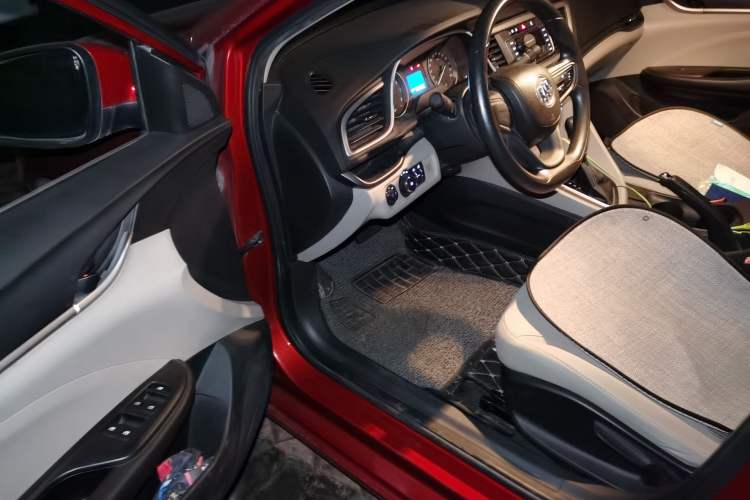 Used Buick GT 2015 15N Automatic Entry-Level Trim
