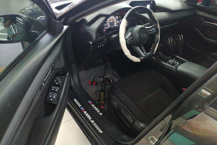 Used Mazda Mazda 3 Axela 2021 2.0L Automatic ZhiXuan Edition
