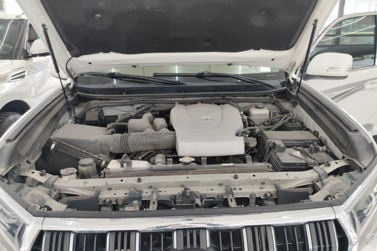 Used Toyota Prado 2018 3.5L Automatic TX-L with Rear-Mounted Spare Tire
