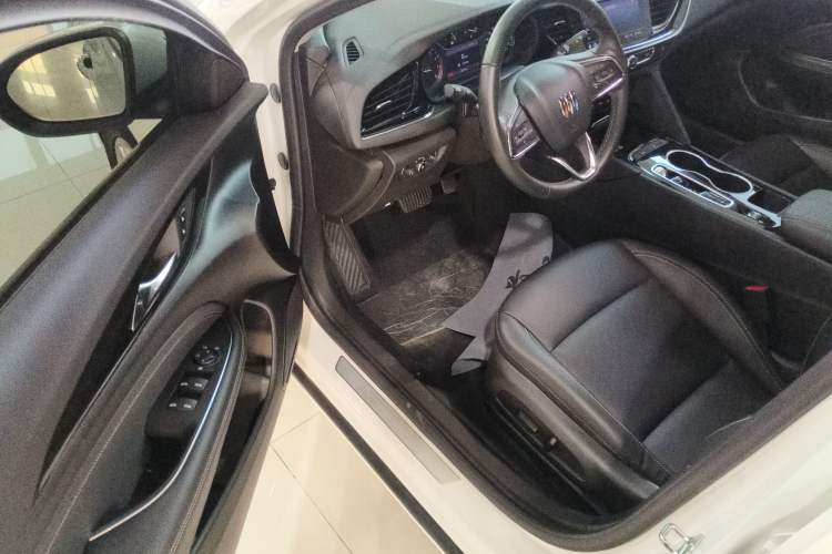Used Buick Regal 2024 25T Deluxe Edition
