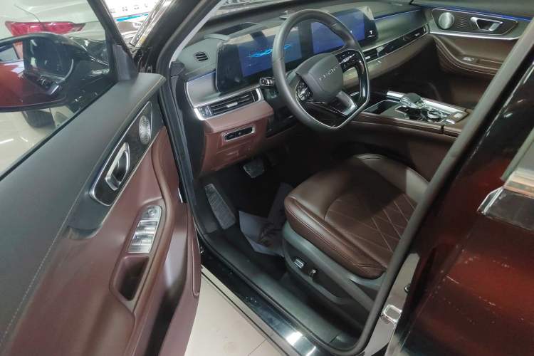 Used Chery Tiggo 8 PRO 2022 290T Two-Wheel Drive Haohan Edition 5 Seats
