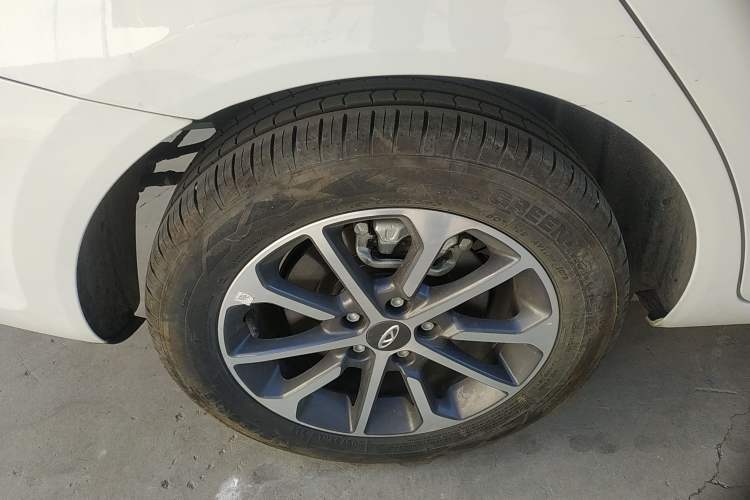 Used Chery Arrizo 5 2025 Excellence Version 1.5L CVT Fashionable Edition
