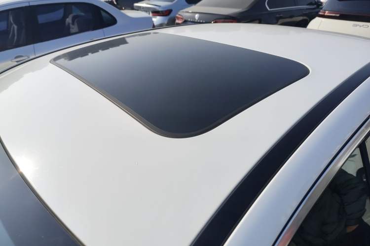 Used Mercedes-Benz C-Class 2018 C 180 L Fashion Edition Sport Version
