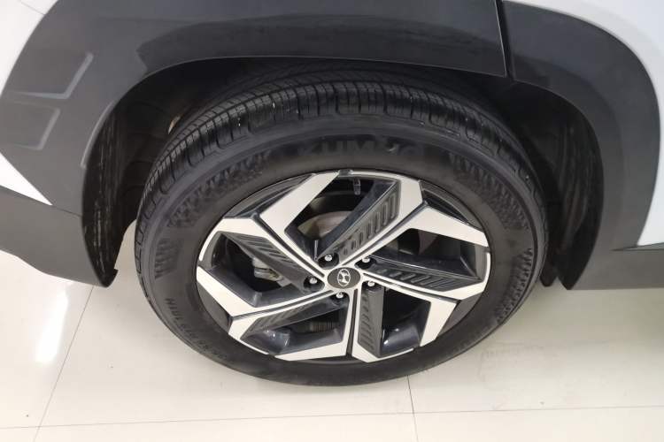 Used Hyundai Tucson 2023 Tucson L 1.5T Automatic Two-Wheel Drive DLX Luxury Edition