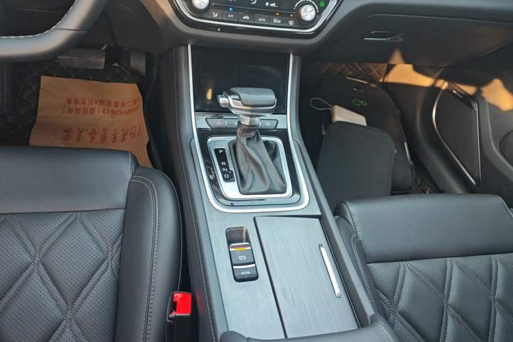 Used Changan Ruicheng CC 2022 Blue Whale Edition 1.5T DCT Prestige Model