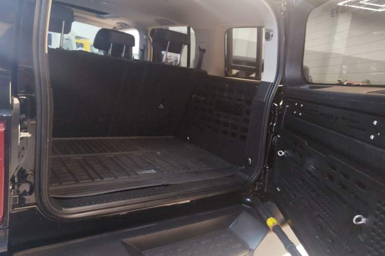 Used Tank 300 2023 City Edition 2.0T—Stylish as Ever
