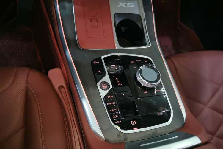 Used BMW X5 2023 xDrive 30Li Luxury M Sport Night Edition Package
