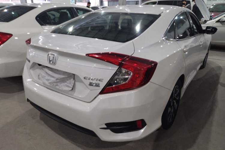 Used Honda Civic 2016 220TURBO CVT Luxury Edition