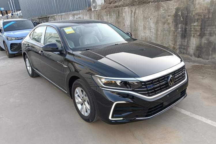 Used Volkswagen Passat New Energy 2025 430 PHEV Hybrid Business Edition
