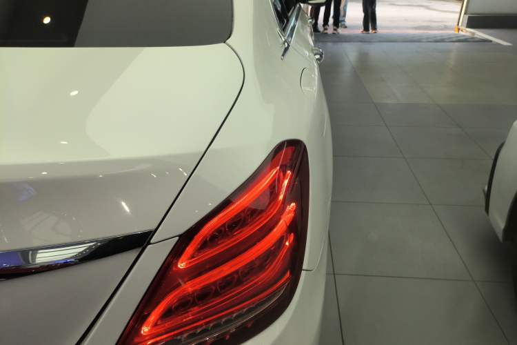 Used Mercedes-Benz C-Class 2015 Restyled C 180 L Sport Edition
