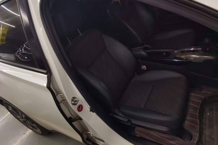 Used Honda XR-V 2017 1.8L EXi CVT Comfort Version
