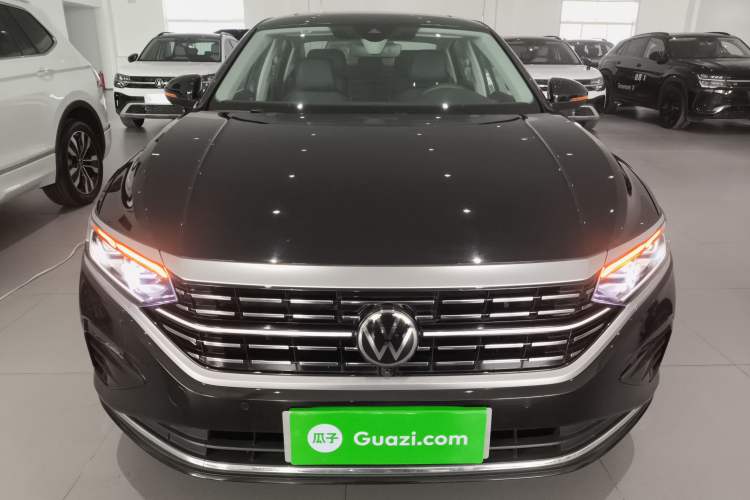 Used Volkswagen Passat 2024 380TSI Dragon Glory Edition
