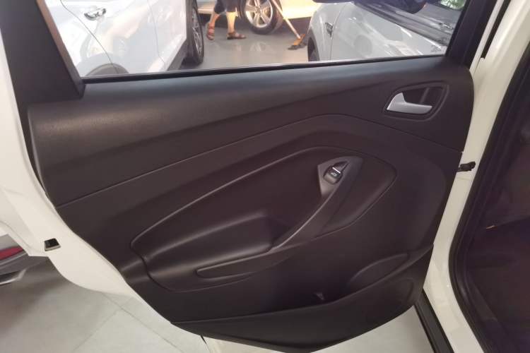 Used Ford Kuga 2019 EcoBoost 180 Two-Wheel Drive Titanium Plus Model China V Standard
