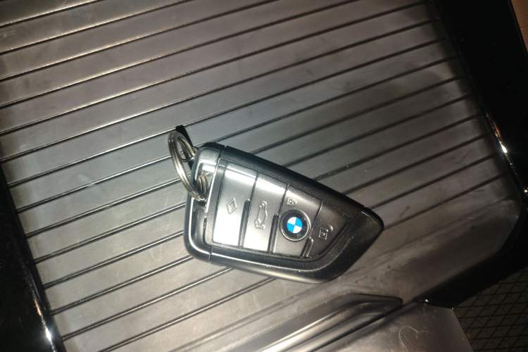 Used BMW X4 2019 xDrive25i M Sport Package
