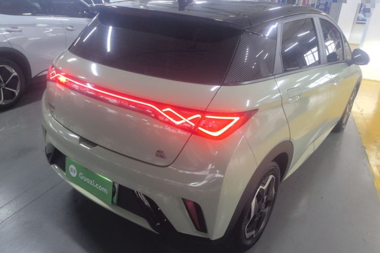 Used BYD Dolphin 2021 405 km Fashion Edition
