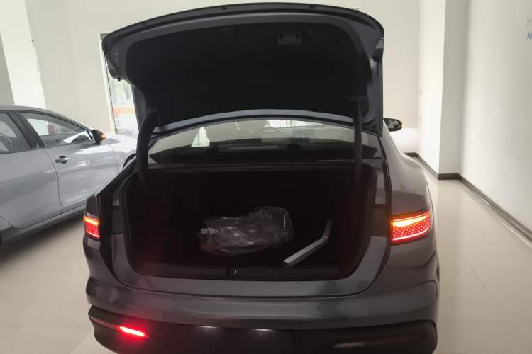 Used BYD Seal 05 DM-i 2025 DM-i Smart Drive 55KM Luxury Model
