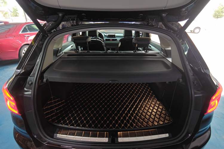 Used BMW X1 2016 sDrive18Li Premium Edition
