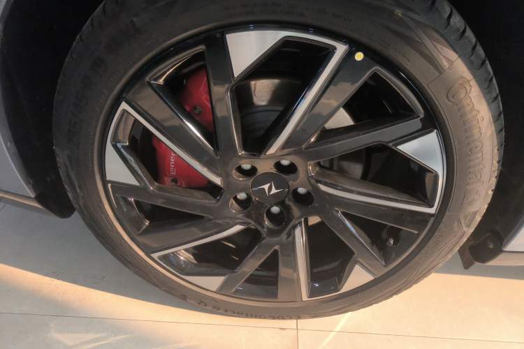 Used  eπ007 2024 Pure Electric 540 All-Wheel Drive Max Edition