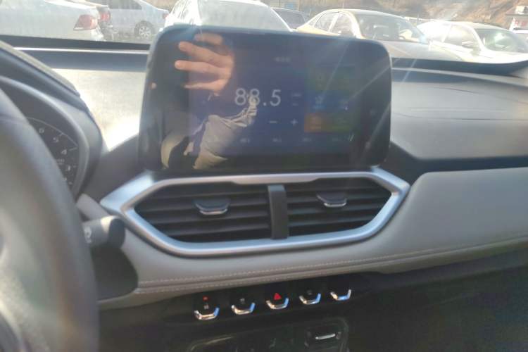 Used Baojun 510 2019 1.5L CVT Enjoyment Model China VI Emission Standard