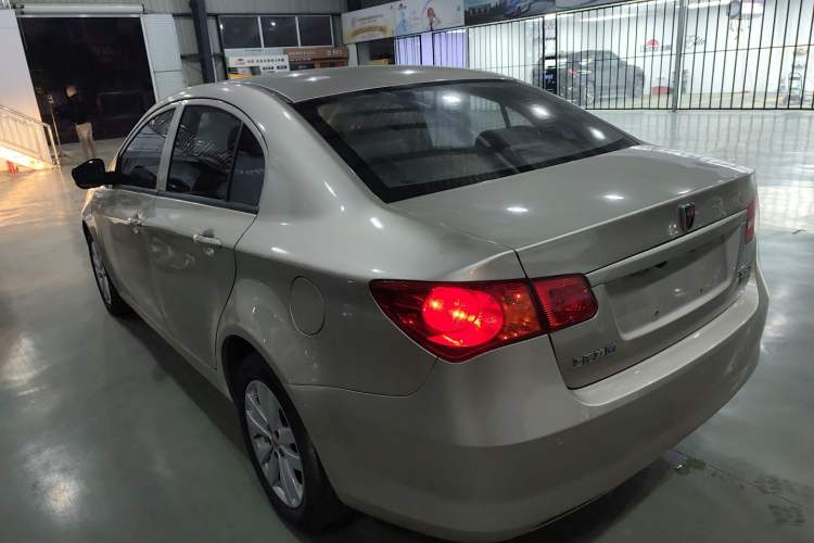 Used Roewe 350 2015 1.5L Automatic Luxury Sunroof Edition
