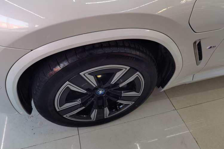 Used BMW iX3 2022 Leading Model
