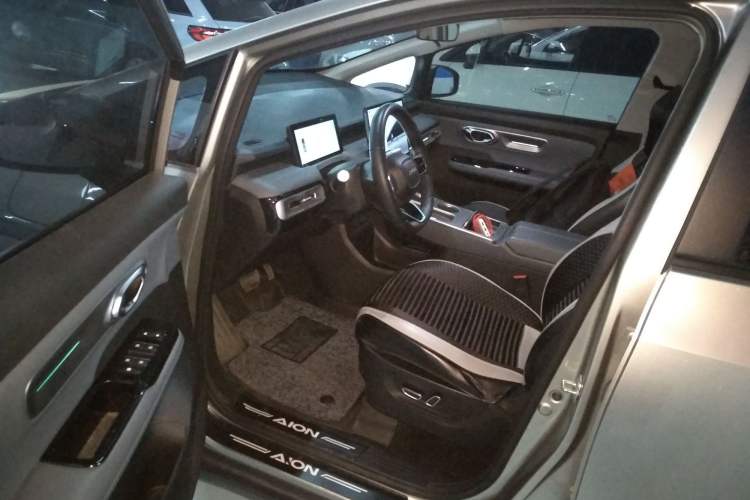 Used AION Y 2023 Plus 510 Smart Edition
