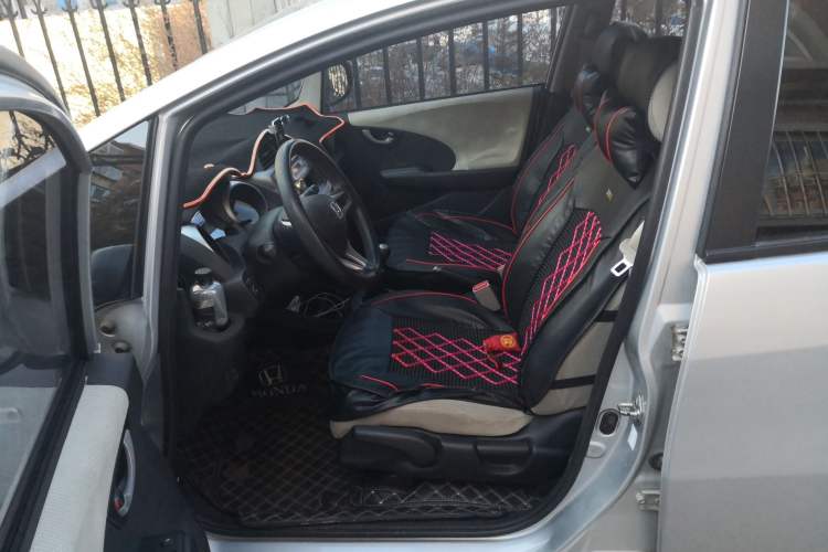 Used Honda Fit 2011 1.3L Manual Comfort Edition