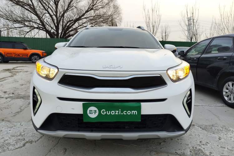 Used Kia kx1 Stonic 2021 1.4L CVT Fun Edition