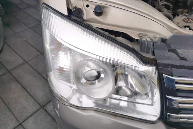 Used FORTHING Lingzhi 2016 M3 1.6L 7-Seater Luxury Model China V Standard
